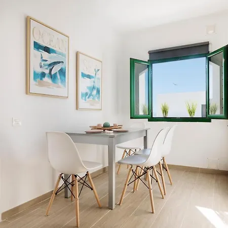 Brisa Del Mar Apartment